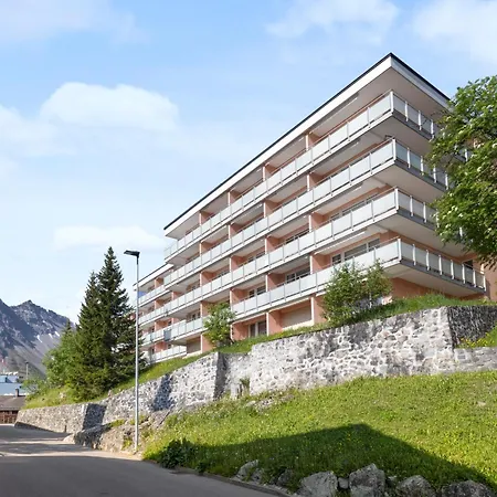 Promenade - Utoring-93 By Interhome Appartement Arosa