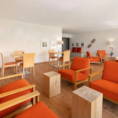 Promenade - Utoring-93 By Interhome Appartement Arosa