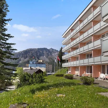Promenade - Utoring-93 By Interhome Appartement Arosa