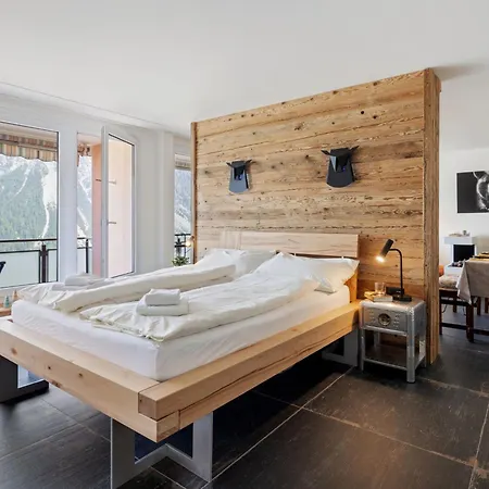 Appartement Promenade - Utoring-93 By Interhome Arosa